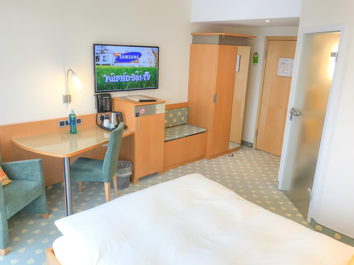 Hanau Hotel Birkenhof מראה חיצוני תמונה